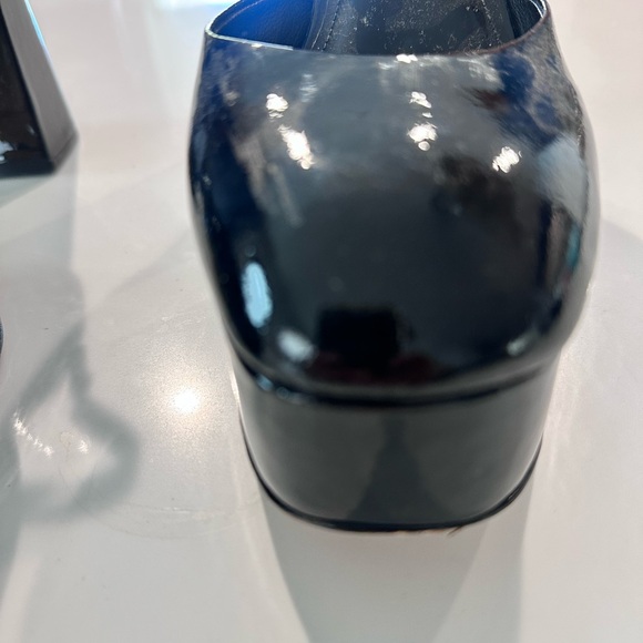 Larroude Glossy Black Heels - Picture 8 of 8